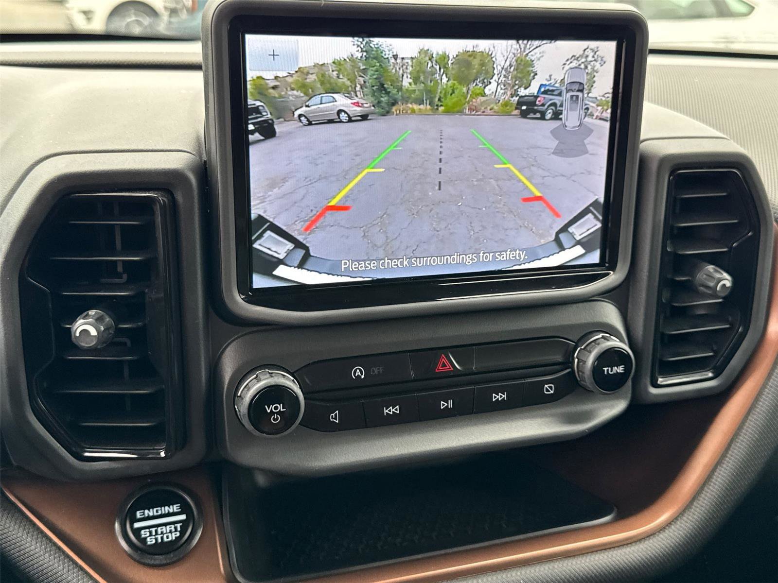 Certified 2022 Ford Bronco Sport Outer Banks w/ Tech Package image 30