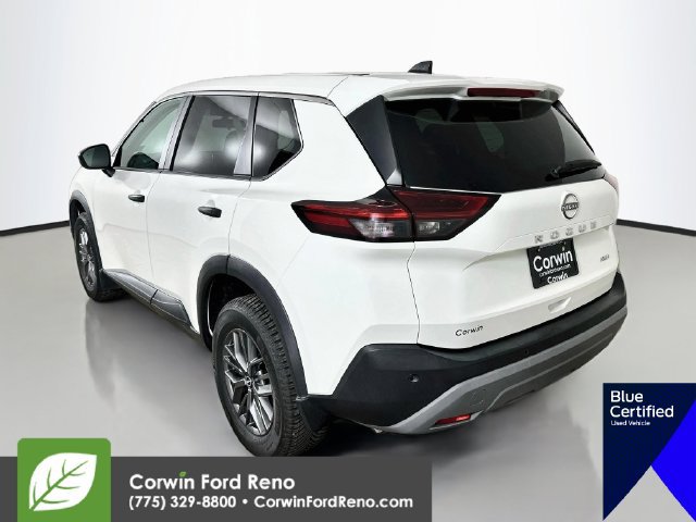 Used 2023 Nissan Rogue S AWD/4WD image 5