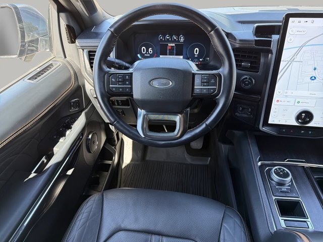 Certified 2023 Ford Expedition Platinum RWD image 15