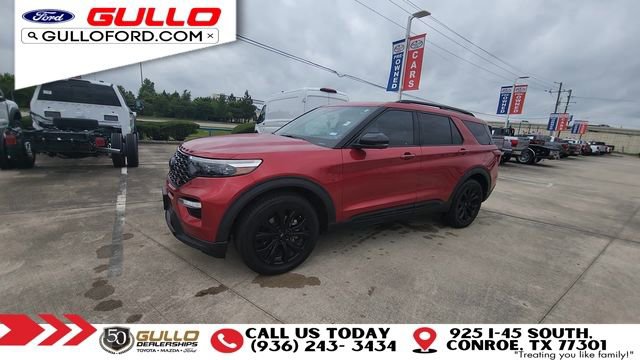 Certified 2020 Ford Explorer ST w/ Premium Technology Package AWD/4WD image 4