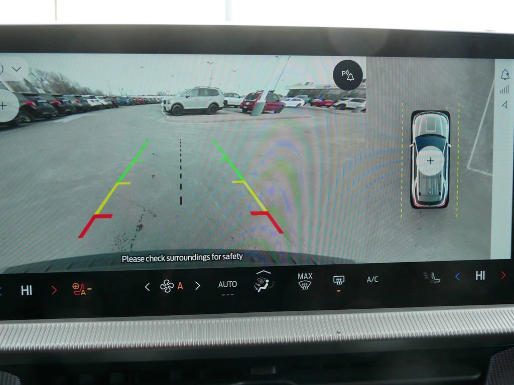 Certified 2025 Ford Explorer ST-Line w/ ST-Line Street Pack image 24