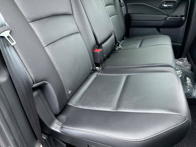 Used 2023 Honda Ridgeline RTL-E image 22