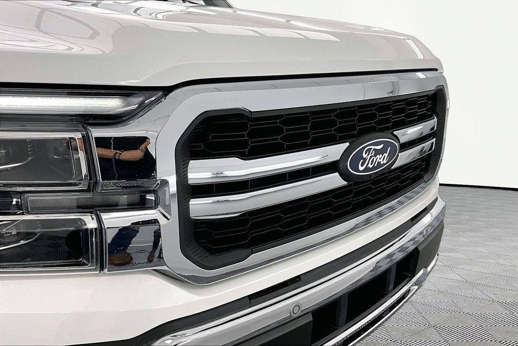 Certified 2024 Ford F150 Lariat w/ Equipment Group 502A High AWD/4WD image 29