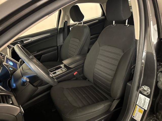 Certified 2020 Ford Fusion SE FWD image 17