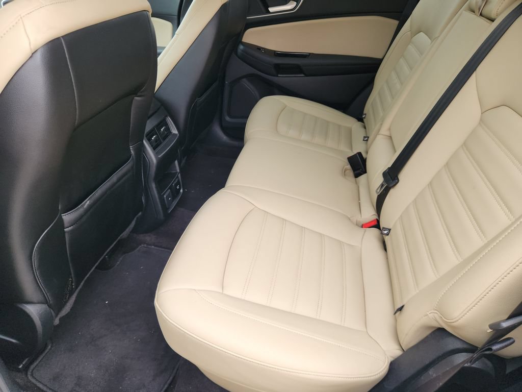 Certified 2020 Ford Edge SEL w/ Convenience Package FWD image 28