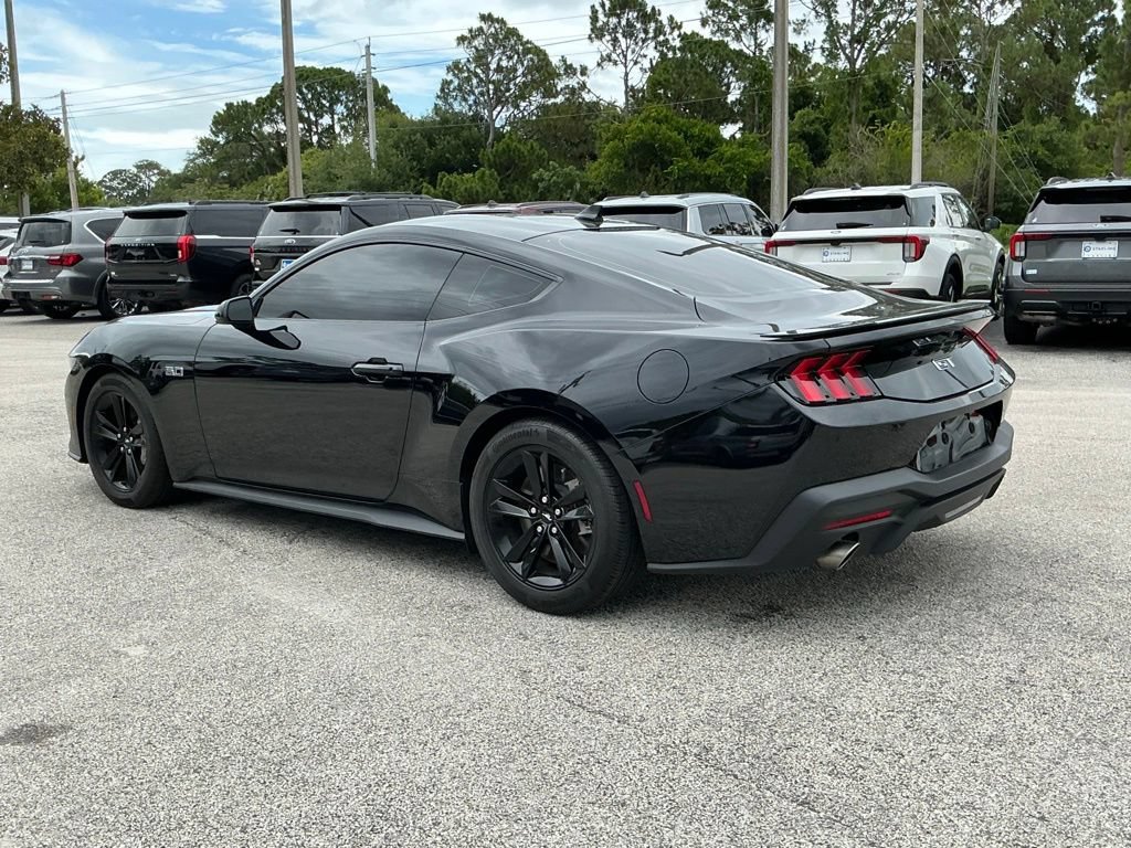 Certified 2025 Ford Mustang GT RWD image 8