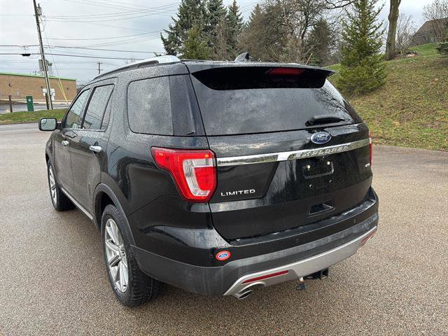 Certified 2017 Ford Explorer Limited image 3