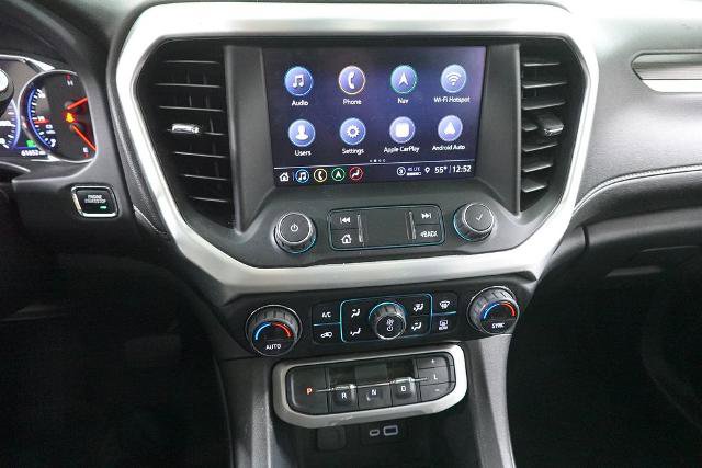 Used 2023 GMC Acadia SLT w/ Technology Package image 16