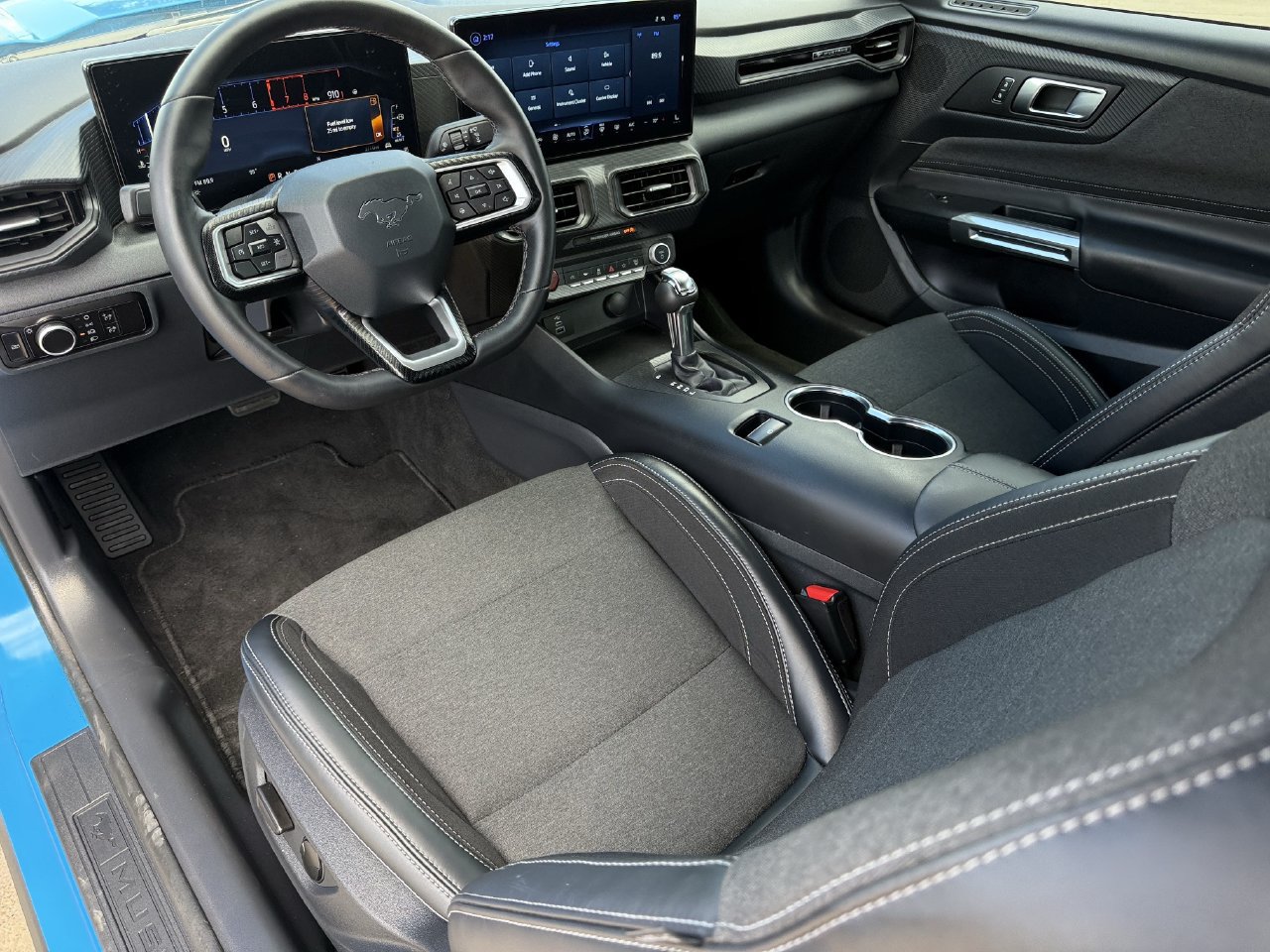 Certified 2025 Ford Mustang Coupe RWD image 9