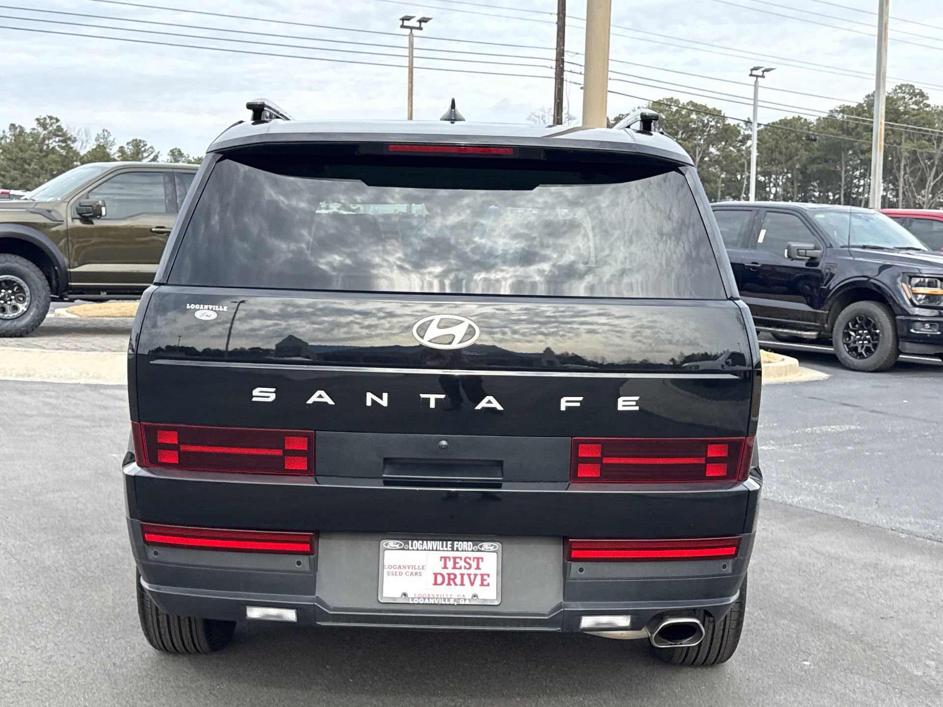 Used 2025 Hyundai Santa Fe SEL image 4