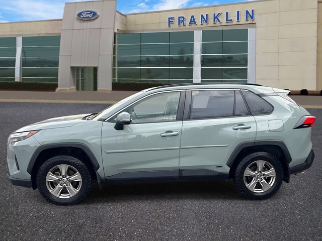 Used 2022 Toyota RAV4 XLE w/ Protection Package (TMS) AWD/4WD image 4