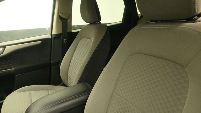 Certified 2020 Ford Escape SE AWD/4WD image 21