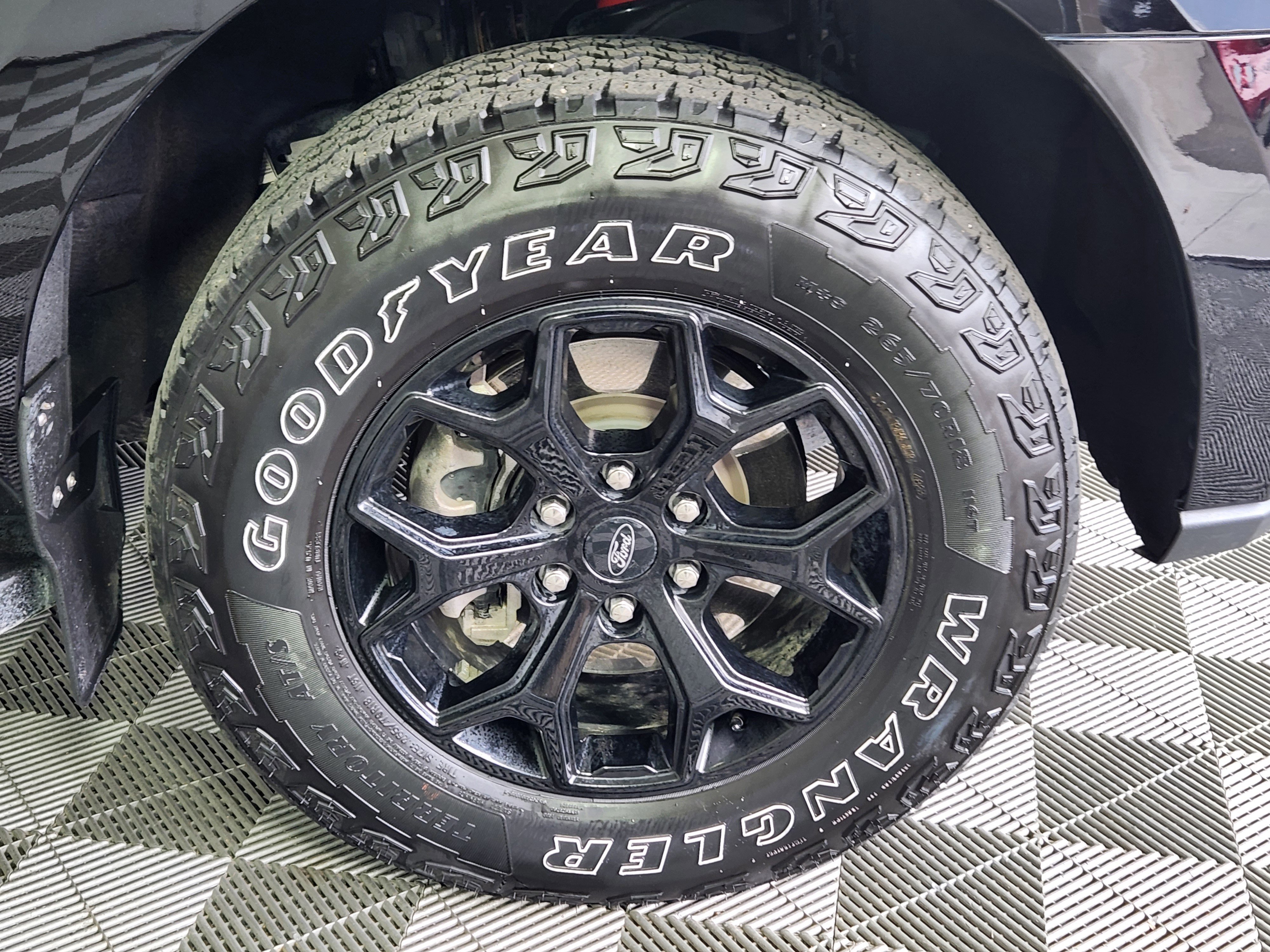 Certified 2024 Ford Expedition Timberline image 9