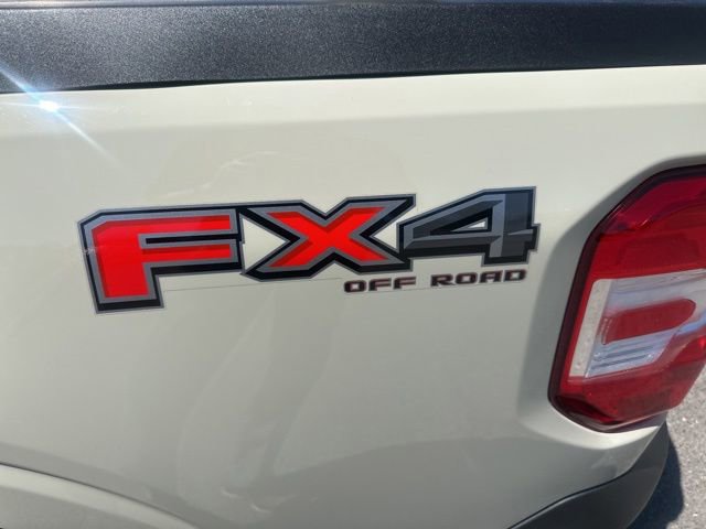 Certified 2025 Ford Maverick XLT w/ XLT Luxury Package AWD/4WD image 10
