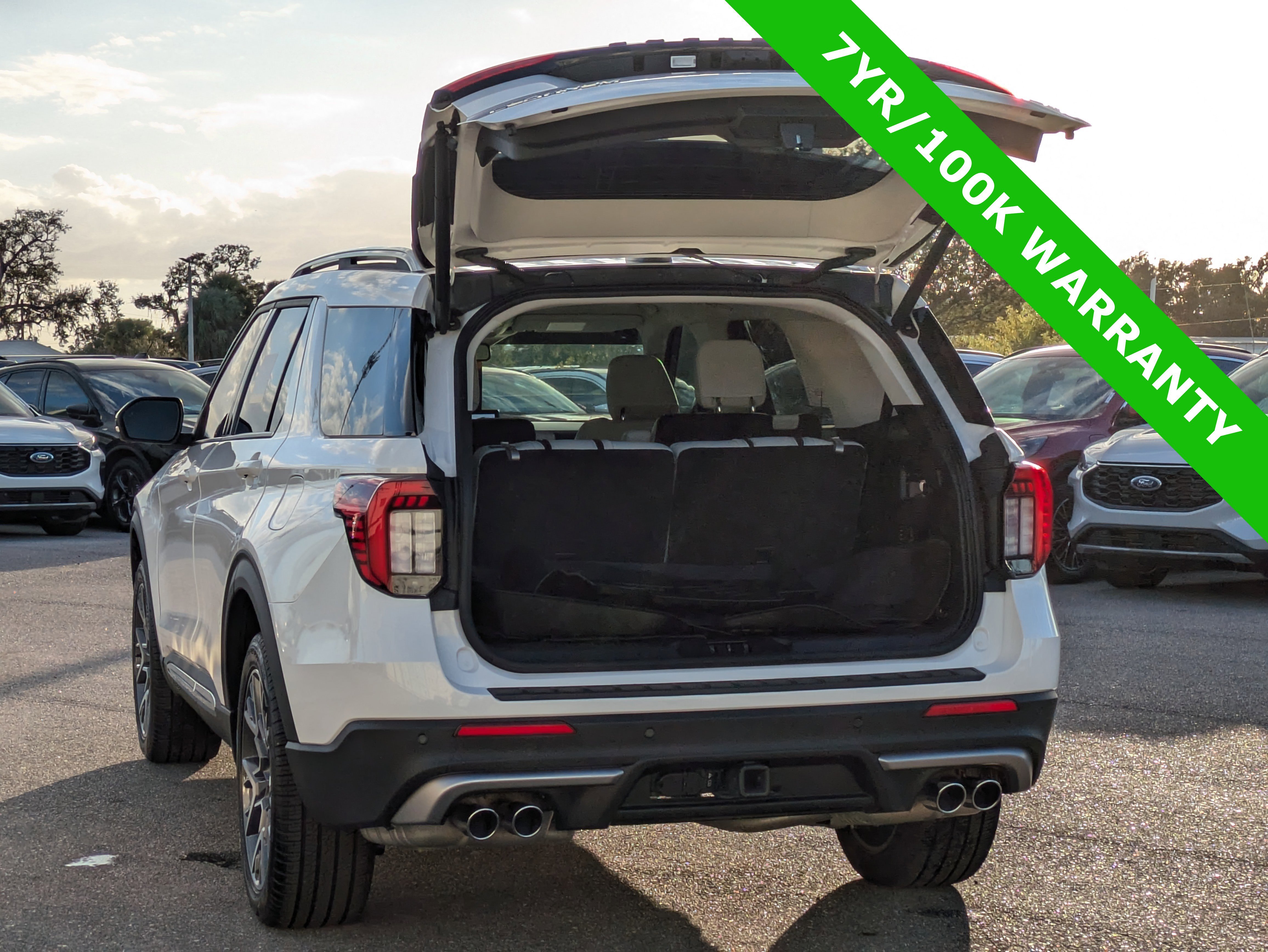 Certified 2025 Ford Explorer Platinum w/ Ultimate Package image 13