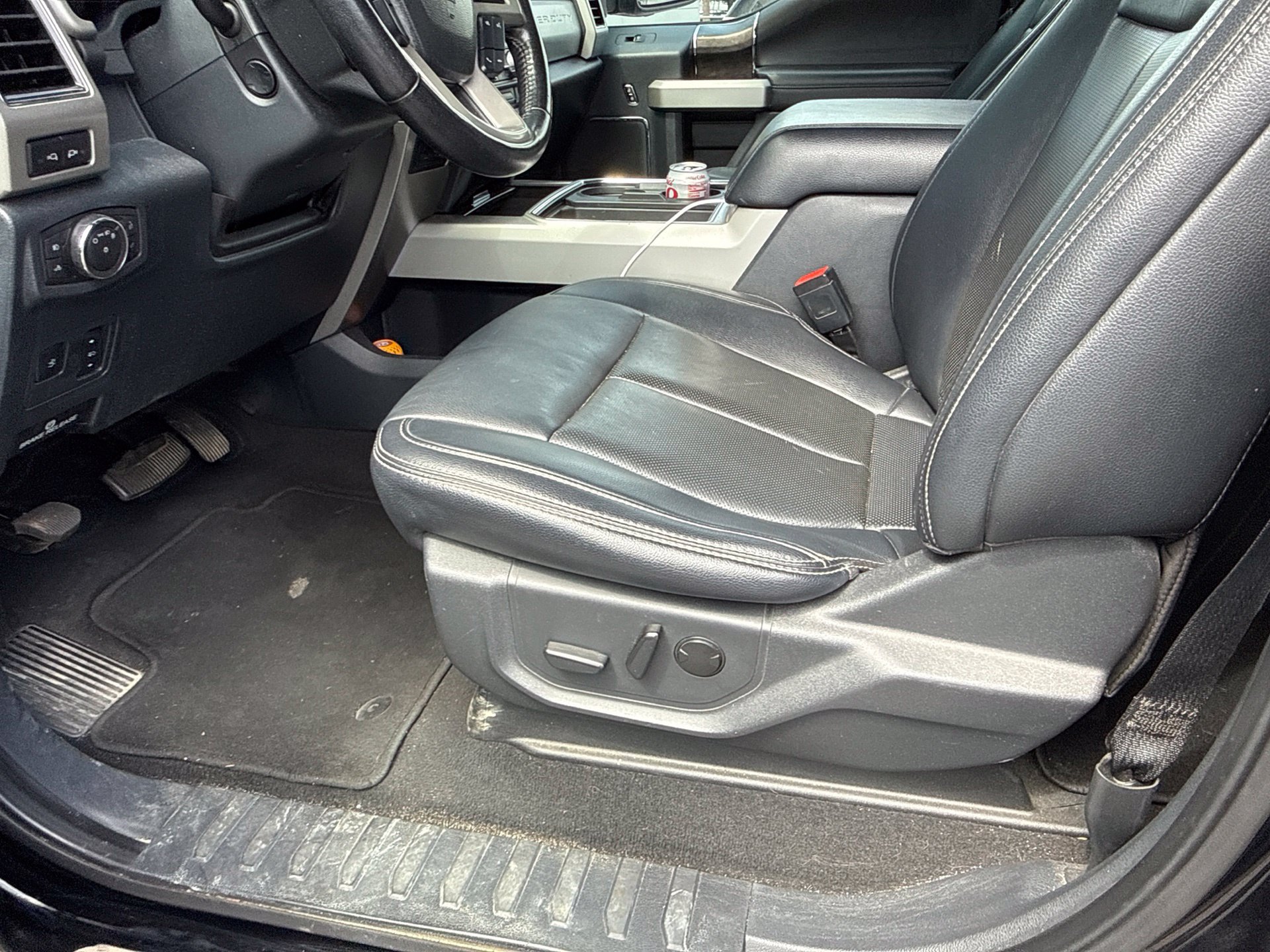 Certified 2022 Ford F250 Lariat w/ Lariat Ultimate Package AWD/4WD image 13