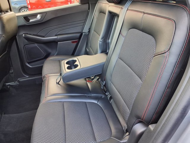 Certified 2024 Ford Escape ST-Line Select w/ Tech Pack #1 AWD/4WD image 7