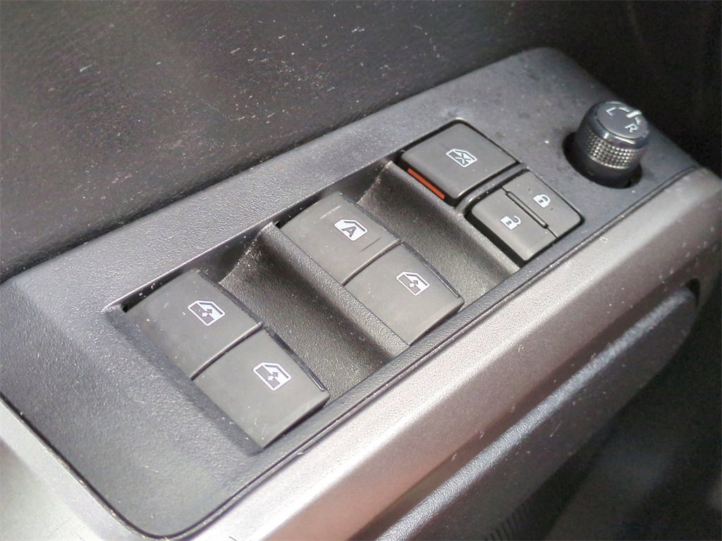 Used 2022 Toyota Tacoma SR5 image 22