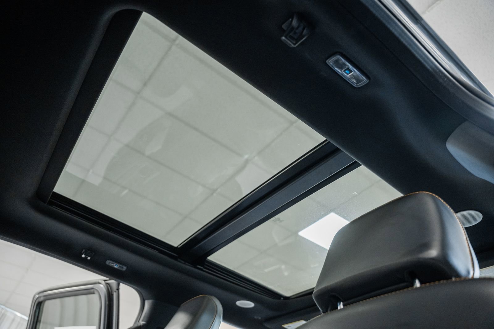 Certified 2023 Ford F150 Tremor w/ Equipment Group 402A High image 36