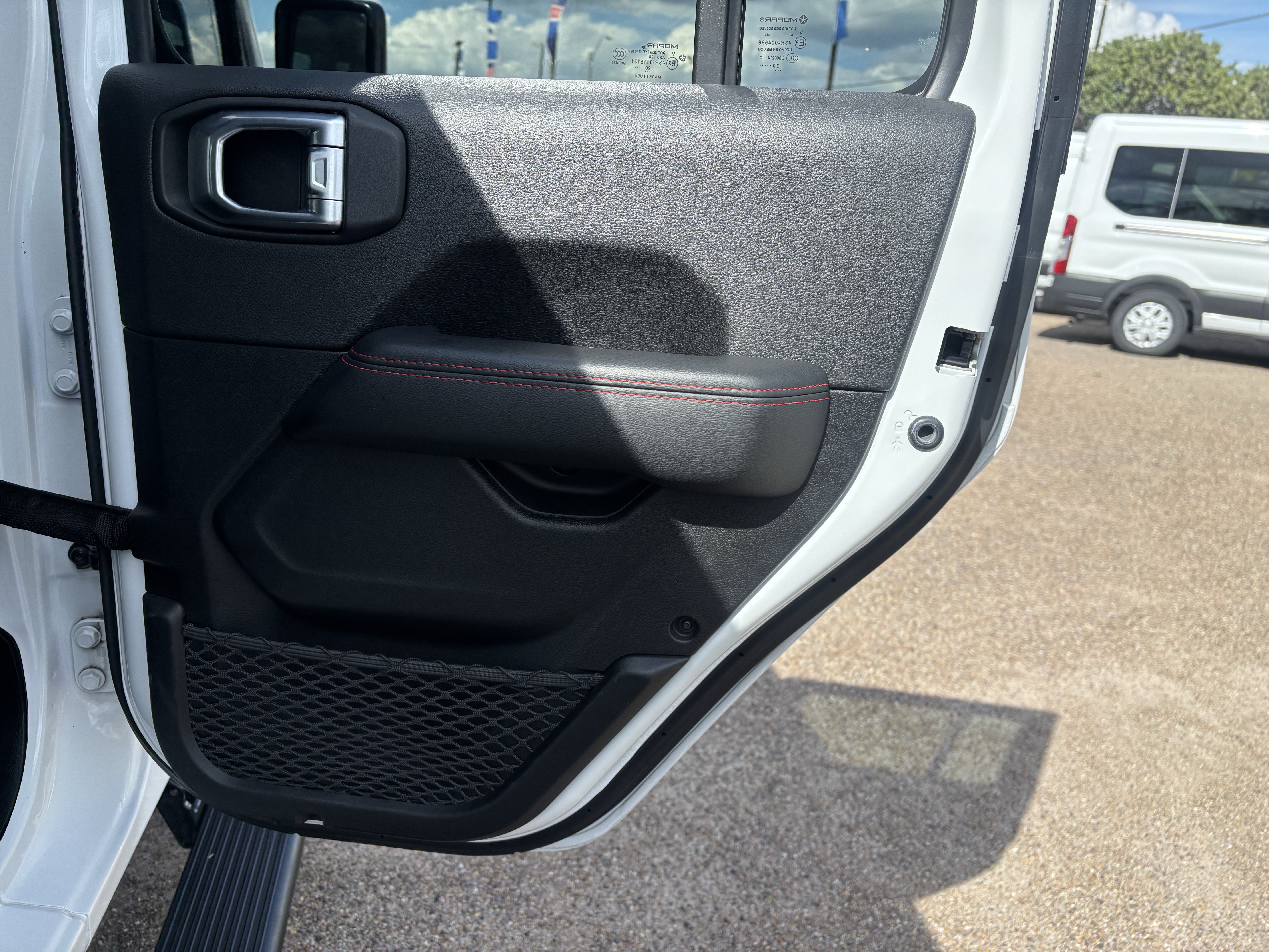 Used 2021 Jeep Wrangler Unlimited Rubicon AWD/4WD image 19