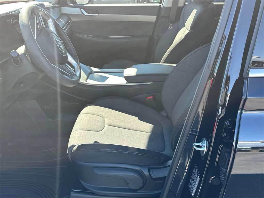 Used 2025 Hyundai Palisade SE image 9