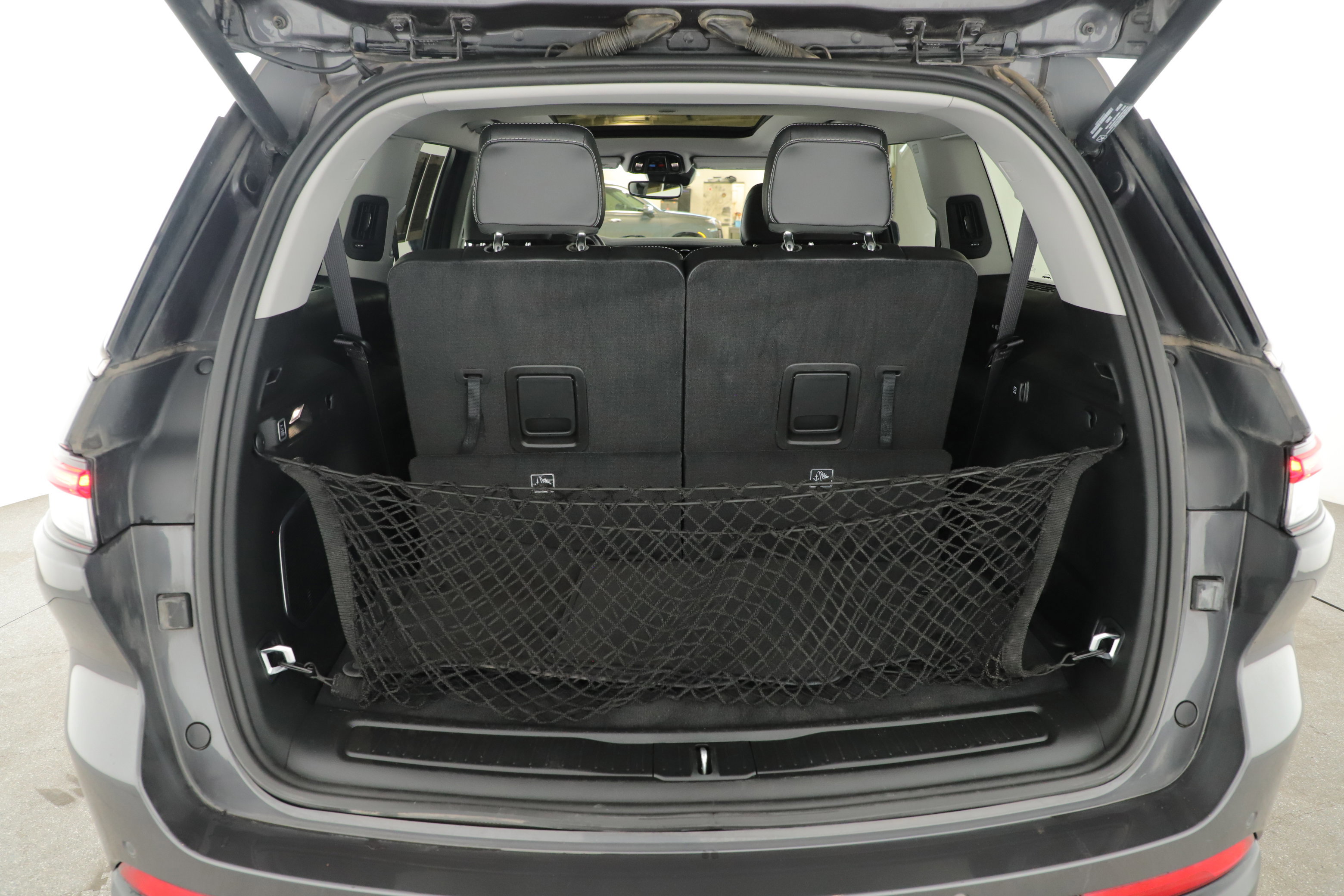 Used 2022 Jeep Grand Cherokee L Limited image 6