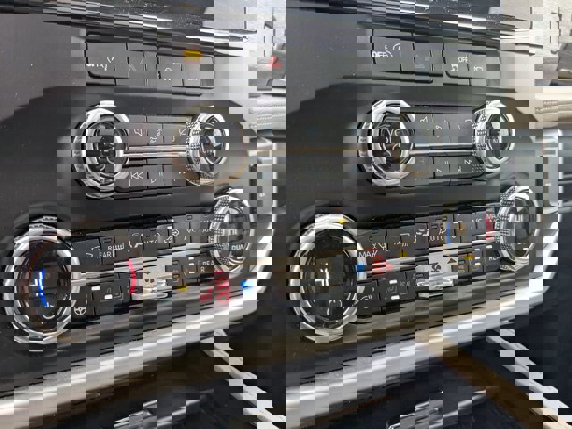 Certified 2024 Ford Expedition Limited image 25