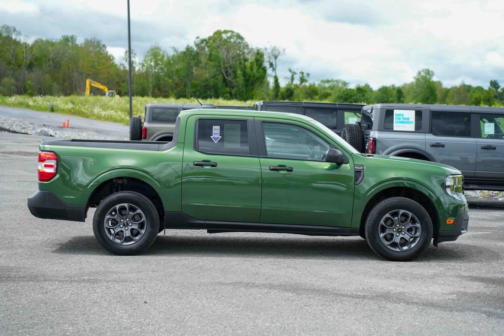 Certified 2025 Ford Maverick XLT w/ Equipment Group 302A AWD/4WD image 4