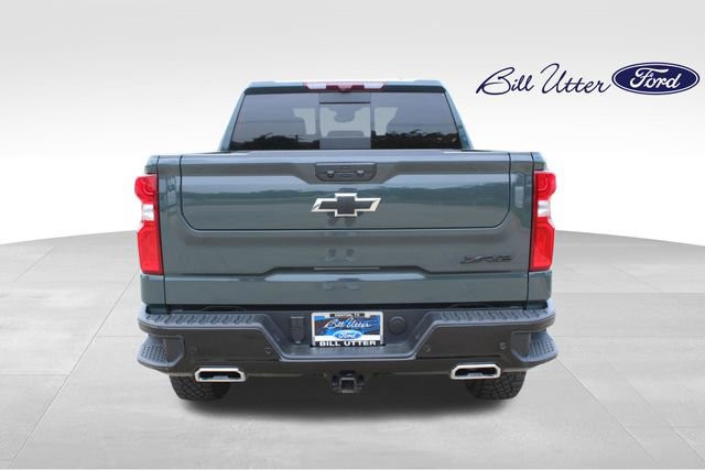 Used 2026 Chevrolet Silverado 1500 ZR2 w/ Dark Appearance Package AWD/4WD image 6