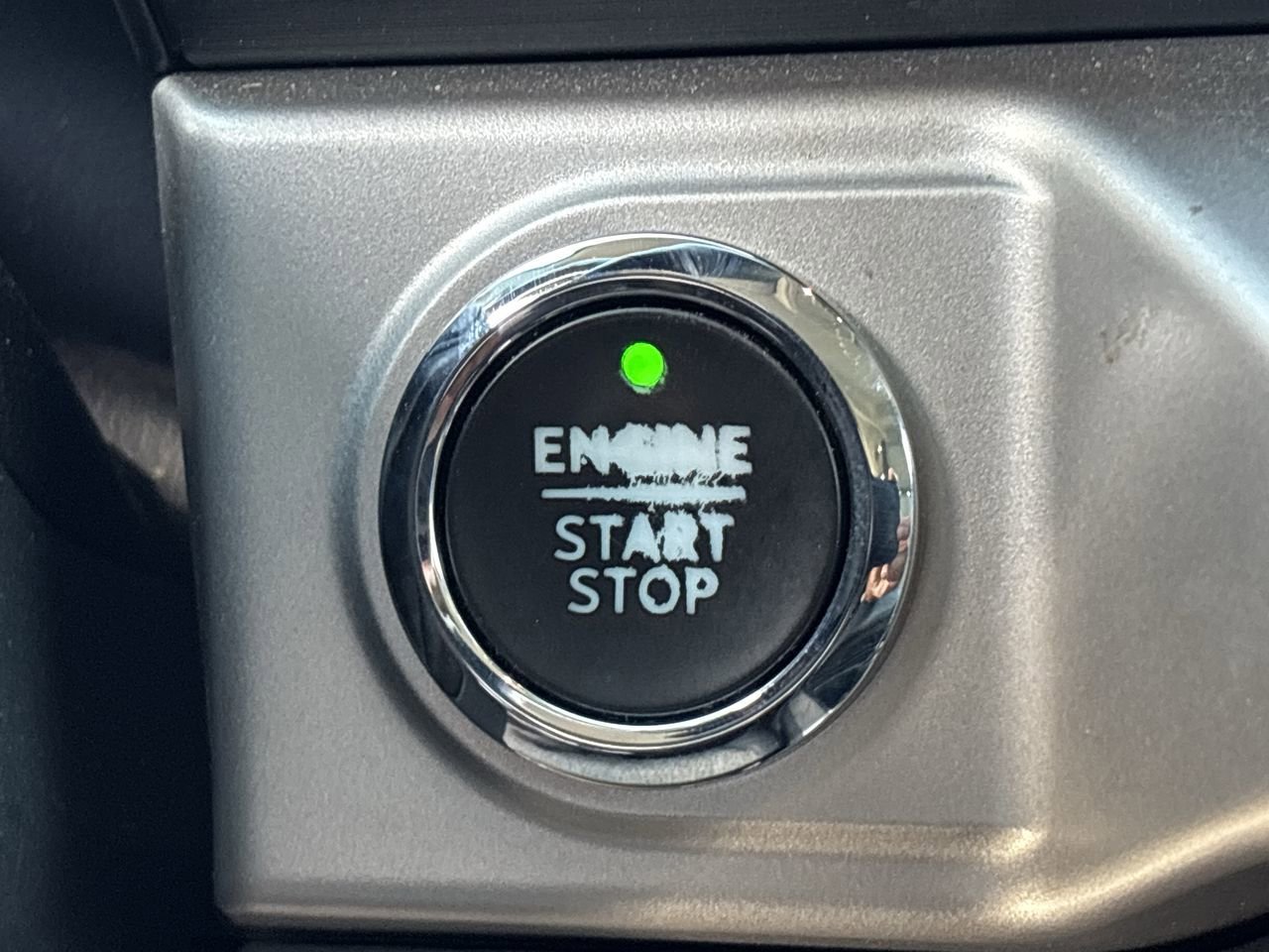 Certified 2022 Ford F150 XLT w/ Equipment Group 302A High image 31