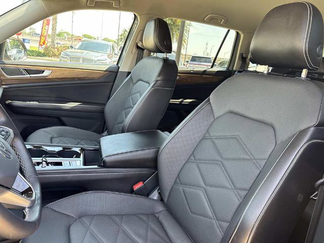 Used 2024 Volkswagen Atlas SE image 18
