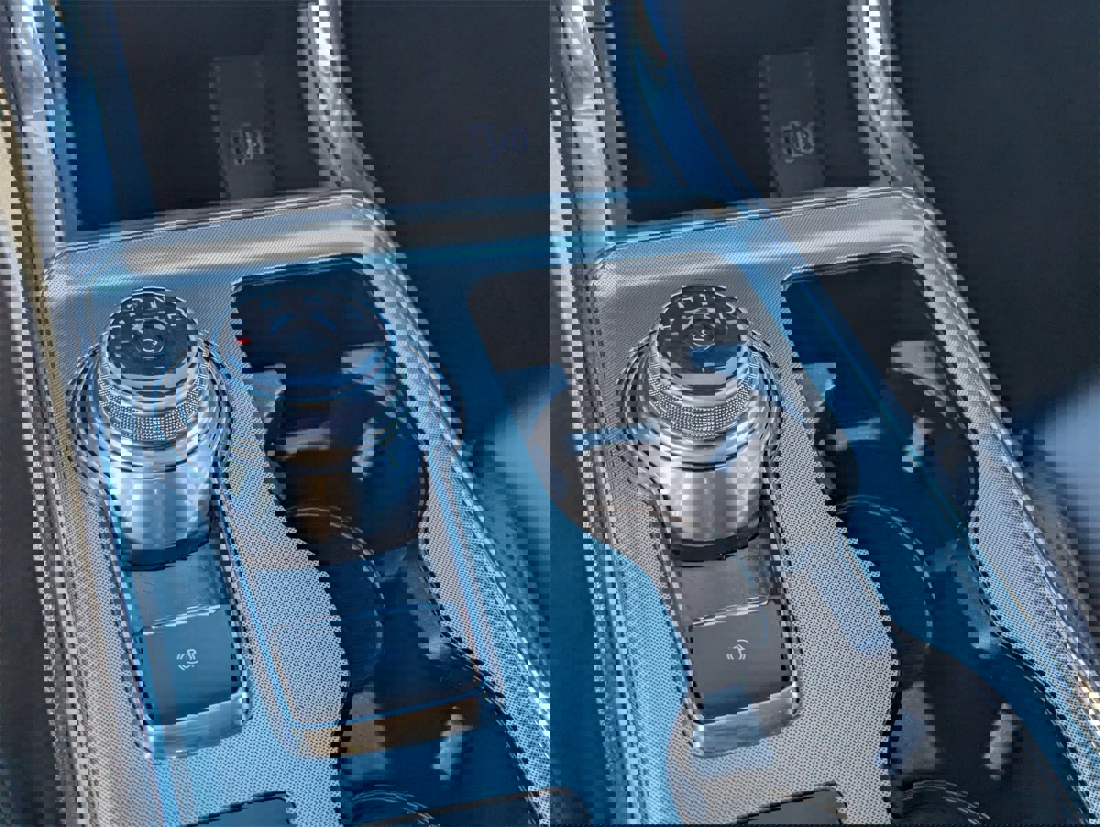 Certified 2024 Ford Edge Titanium image 23