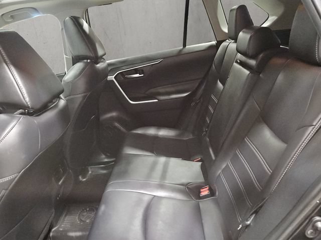 Used 2021 Toyota RAV4 XLE Premium AWD/4WD image 21