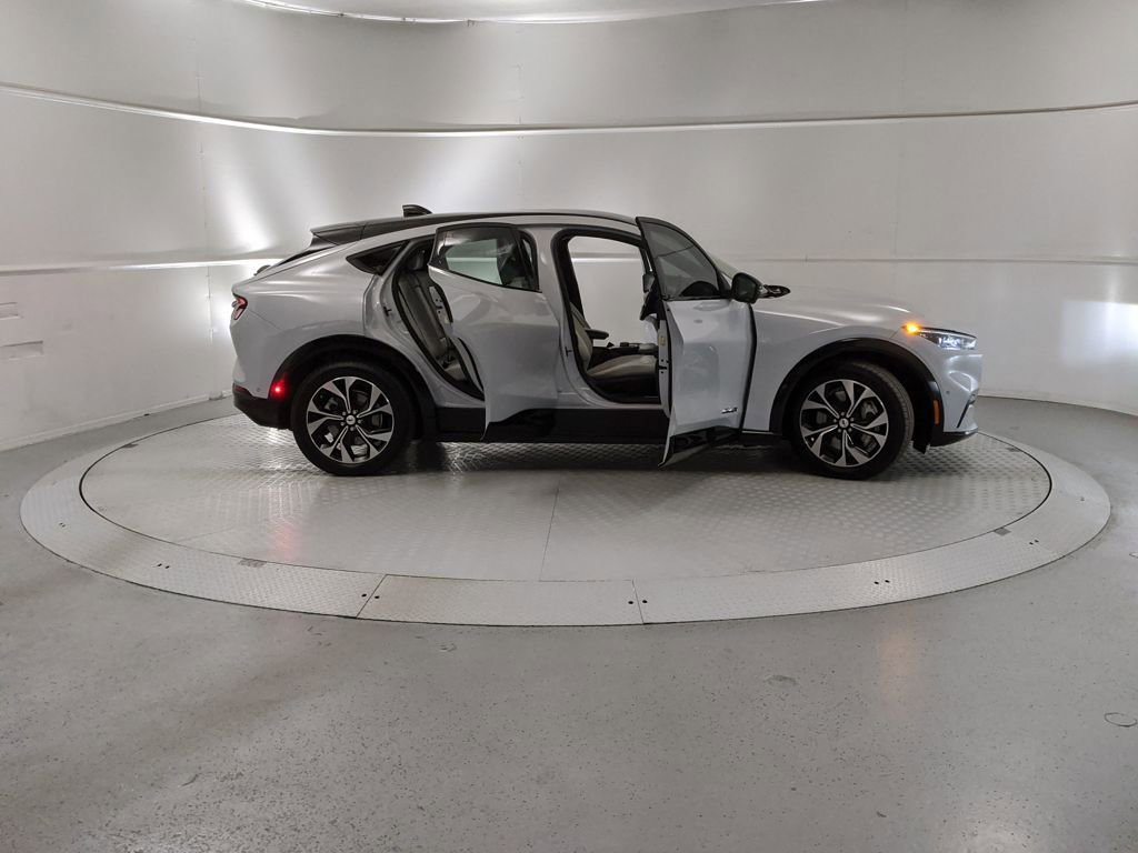 Certified 2023 Ford Mustang Mach-E Premium image 8