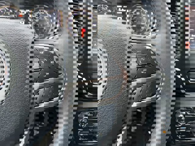 Used 2020 Jeep Cherokee Latitude Plus image 20