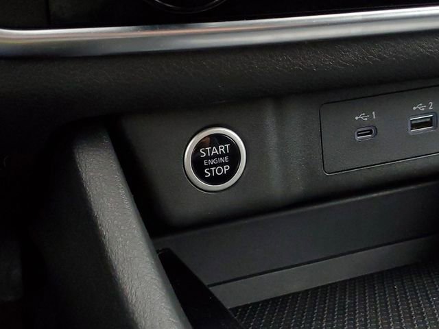 Used 2023 Nissan Rogue S image 18