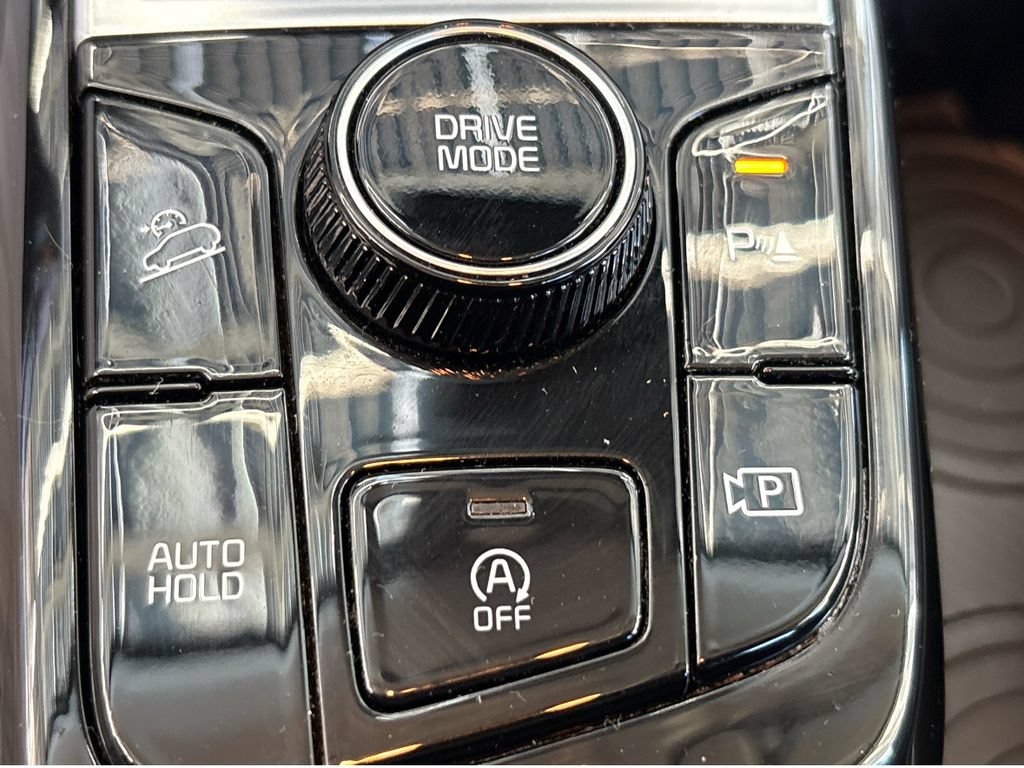 Used 2023 Kia Sportage EX FWD image 13