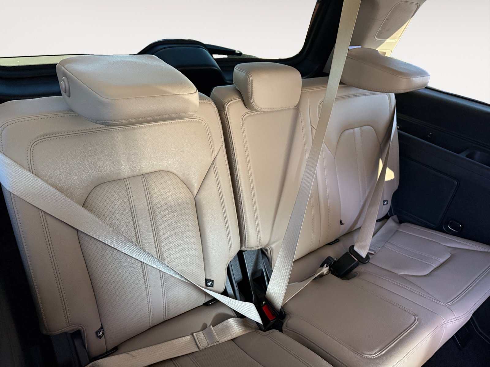 Certified 2022 Ford Expedition Limited AWD/4WD image 18