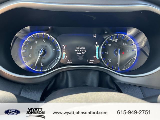 Used 2023 Chrysler Pacifica Touring-L image 40