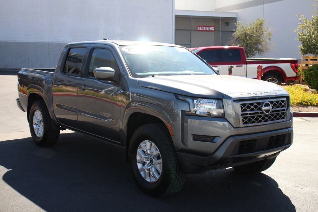 Used 2022 Nissan Frontier SV w/ Technology Package AWD/4WD image 11