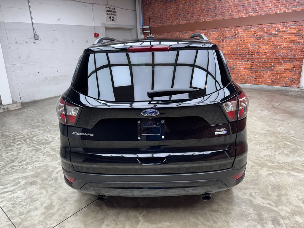 Certified 2018 Ford Escape SEL w/ SEL Sport Appearance Package AWD/4WD image 4