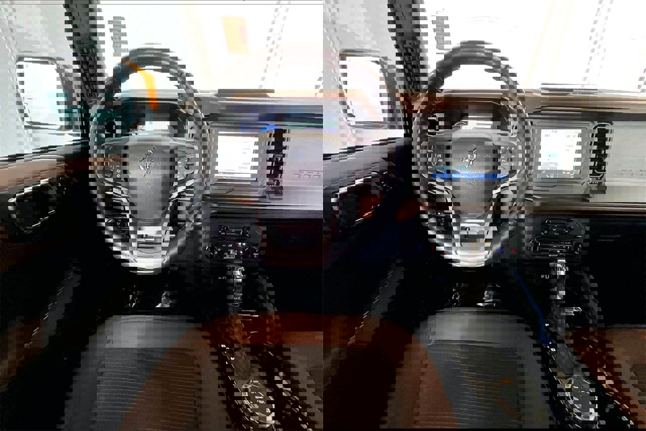 Certified 2022 Ford Bronco Outer Banks image 4