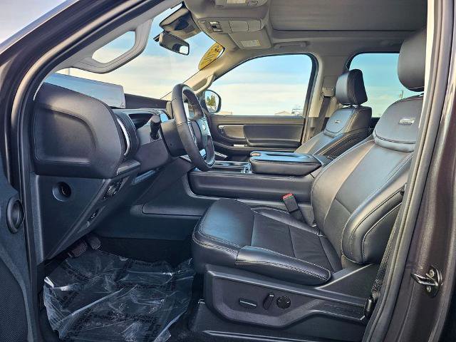 Certified 2025 Ford Expedition Max Platinum image 11