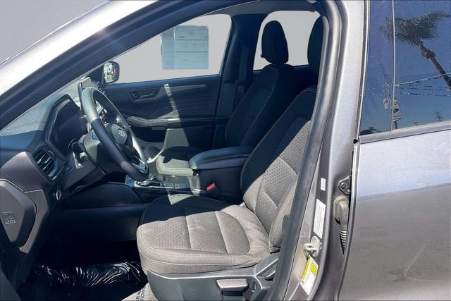 Certified 2025 Ford Escape Active FWD image 24