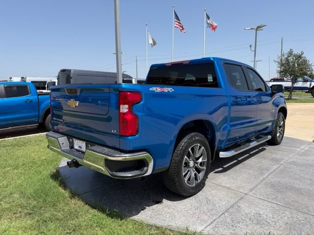 Used 2023 Chevrolet Silverado 1500 LT AWD/4WD image 6