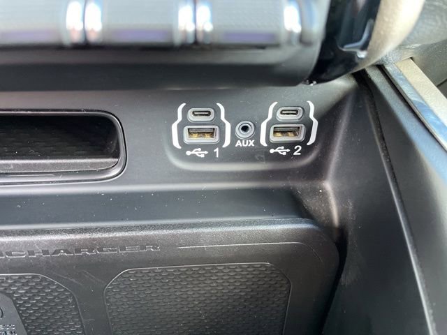 Used 2024 RAM 3500 Laramie image 31