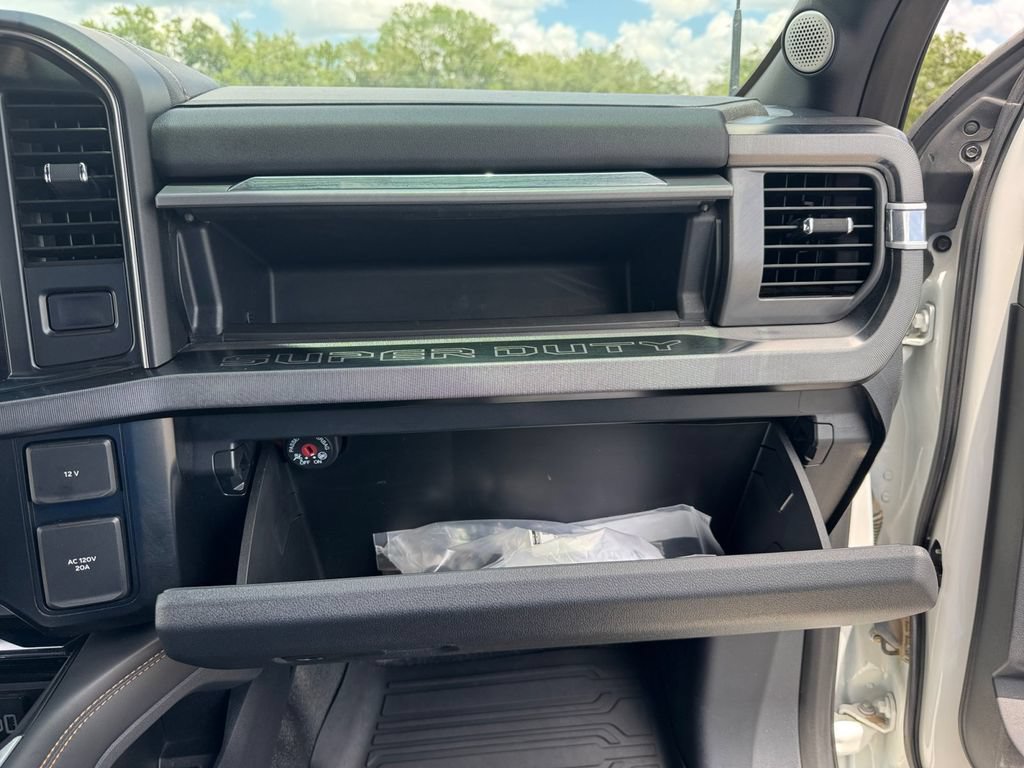 Certified 2024 Ford F350 Platinum AWD/4WD image 23