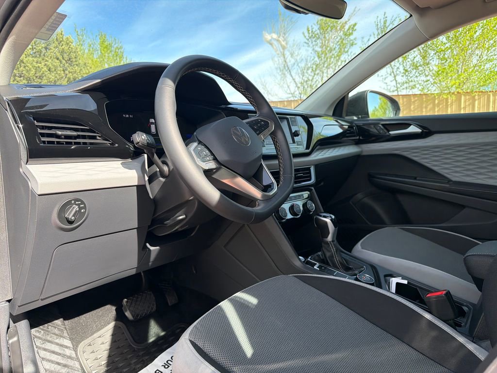 Used 2024 Volkswagen Taos S AWD/4WD image 12