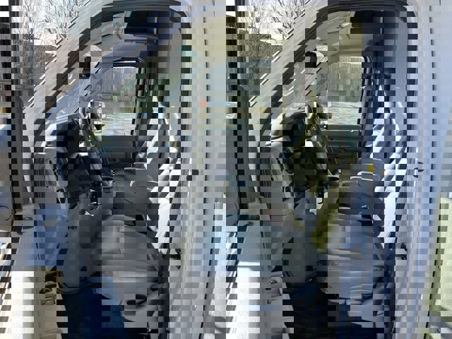 Certified 2024 Ford E-350 and Econoline 350 Super Duty w/ Power Windows & Locks Group image 11