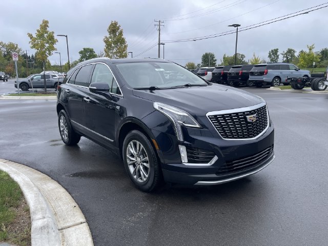Used 2021 Cadillac XT5 Premium Luxury w/ LPO, Floor Liner Package FWD image 7
